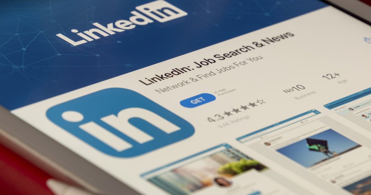 LinkedIn Marketing για B2B: Πώς να Βρείτε Πελάτες Χωρίς Ads